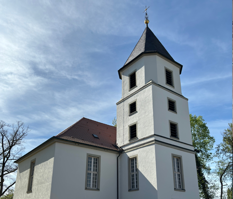 Quelle: Killarnee (https://commons.wikimedia.org/wiki/File:Katholische_Pfarrkirche_St._Nikolaus_-_4.jpg), „Katholische Pfarrkirche St. Nikolaus - 4“, https://creativecommons.org/licenses/by-sa/4.0/legalcode